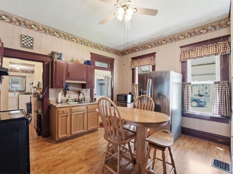 683 E Hunter Street, Logan, OH 43138 Photo 15