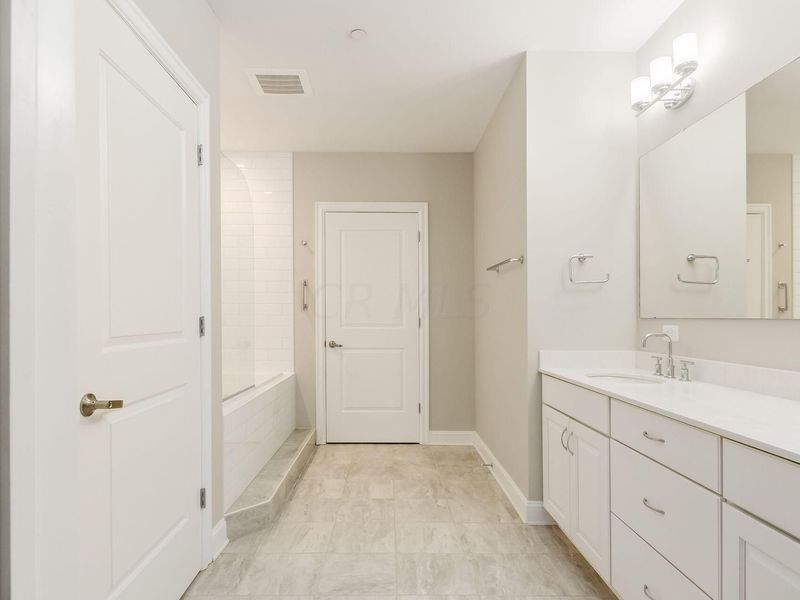 250 W Spring Street, Unit 323, Columbus, OH 43215 Photo 13