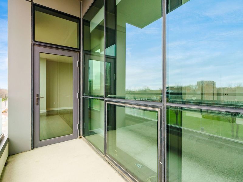 250 W Spring Street, Unit 323, Columbus, OH 43215 Photo 21