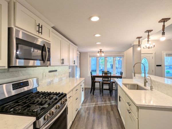 W344S10664 Island View Ln, Eagle, WI 53149