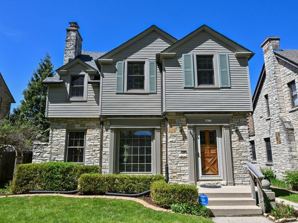 4471 N Ardmore Ave, Shorewood, WI 53211