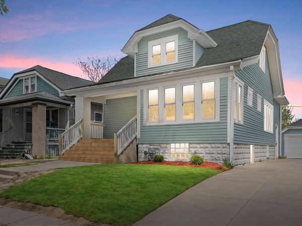 2852 N 59th St, Milwaukee, WI 53210