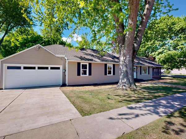 309 Howard St, Walworth, WI 53184