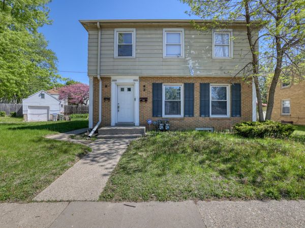 6424 W Lisbon Ave, Milwaukee, WI 53210