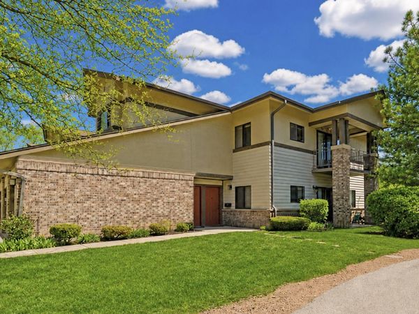 500 W Bender Rd, Unit 74, Glendale, WI 53217