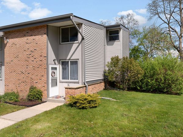 1430 Big Bend Rd, Unit K, Waukesha, WI 53189
