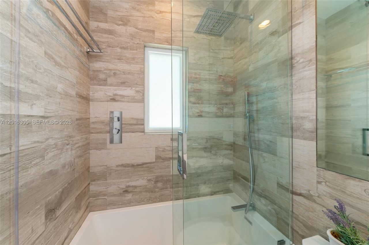 3610 S Douglas Rd , Unit 3610, Miami, FL 33133 Photo