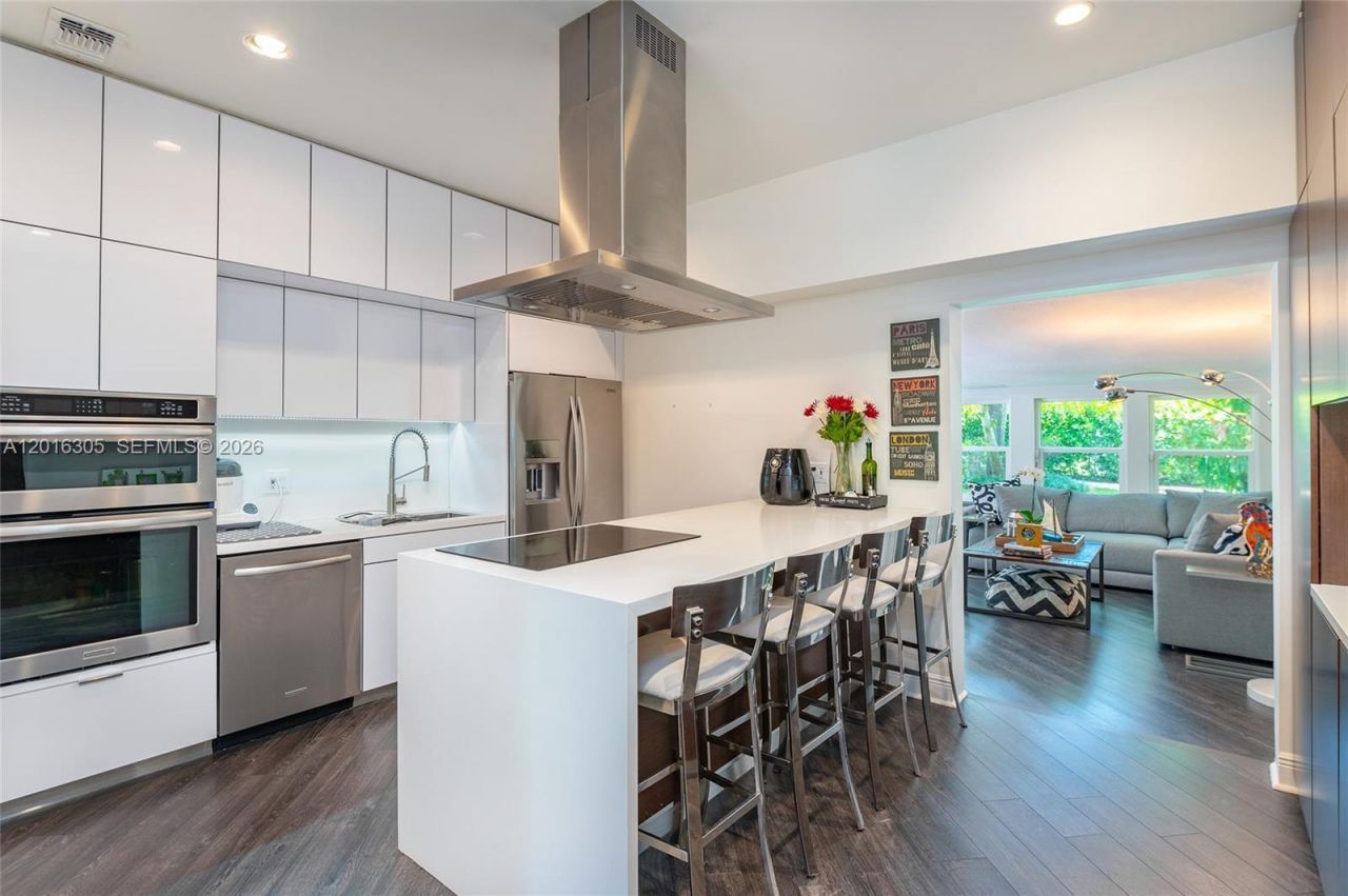 3610 S Douglas Rd , Unit 3610, Miami, FL 33133 Photo