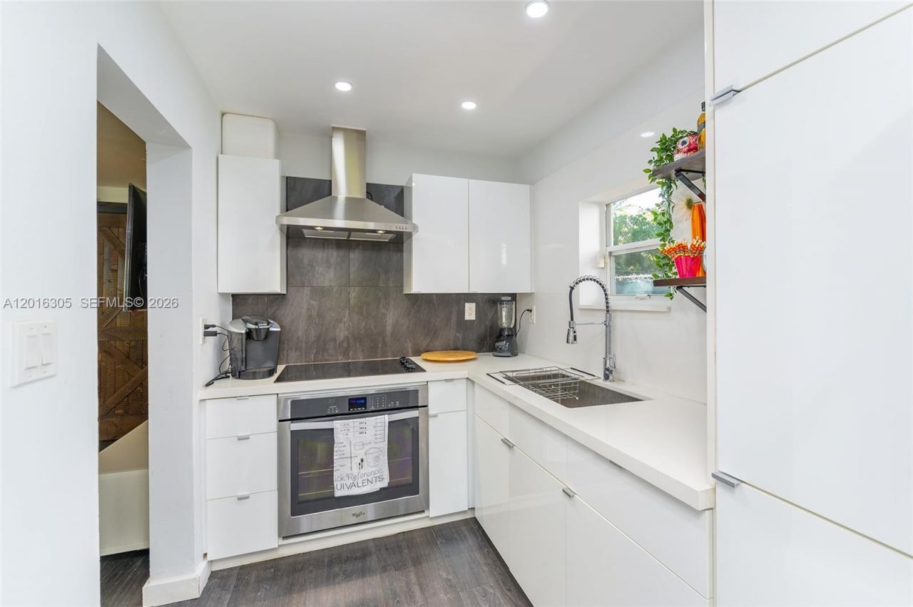 3610 S Douglas Rd , Unit 3610, Miami, FL 33133 Photo