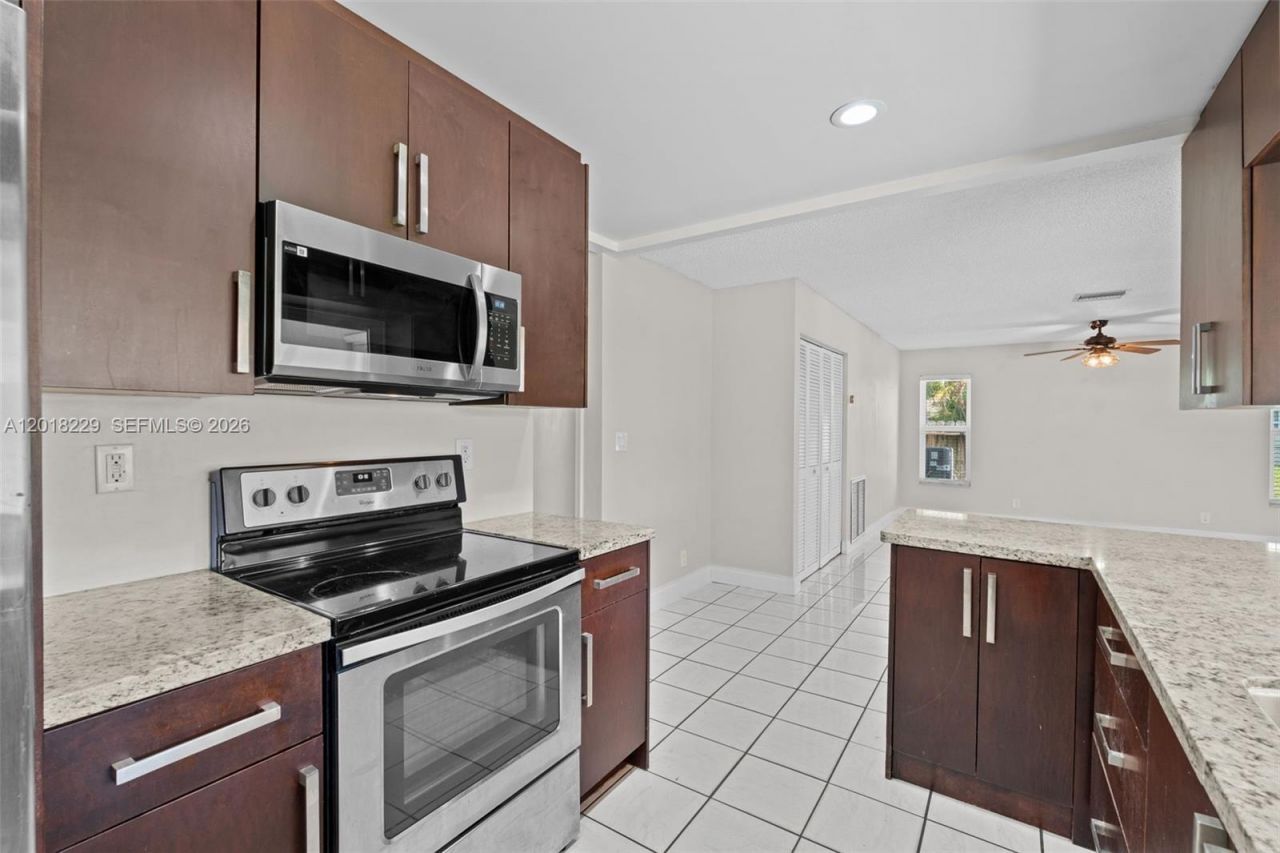 3165 NW 116 Avenue, Unit 3165, Coral Springs, FL 33065 Photo