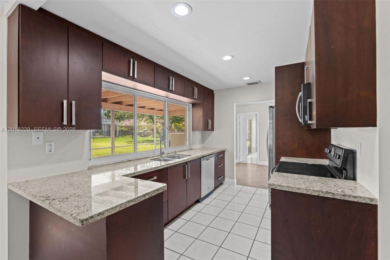 3165 NW 116 Avenue, Unit 3165, Coral Springs, FL 33065 Photo