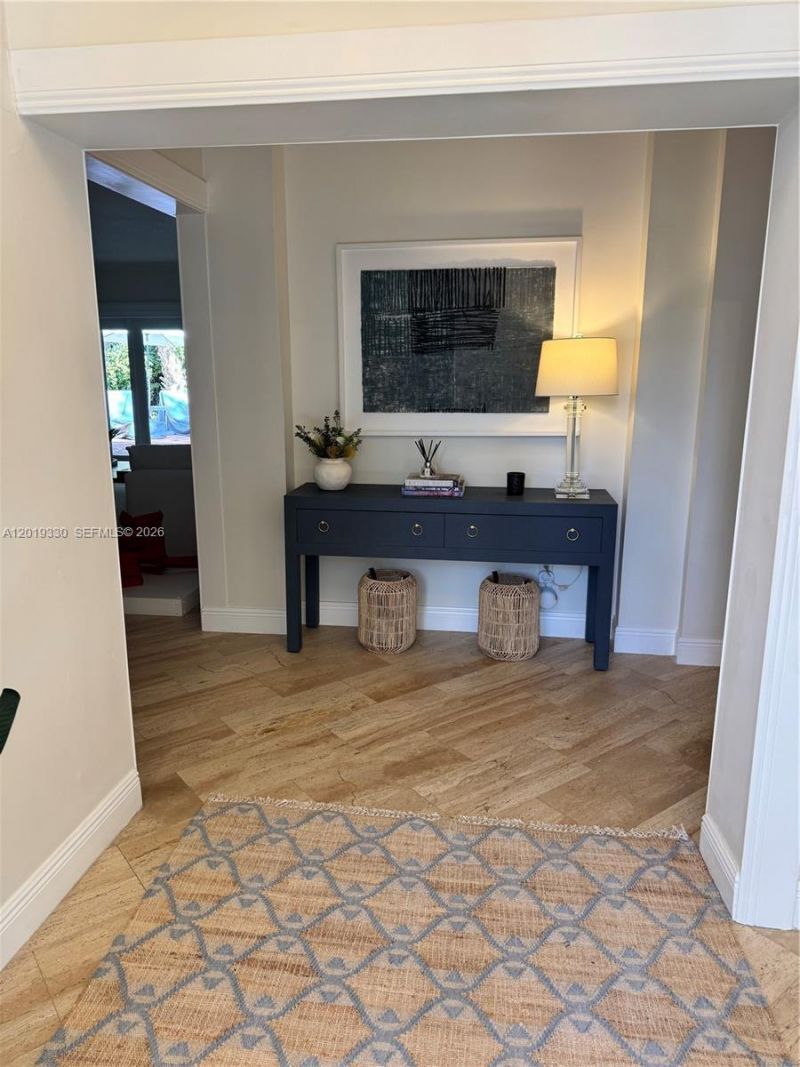 125 W Sunrise Ave , Coral Gables, FL 33133 Photo