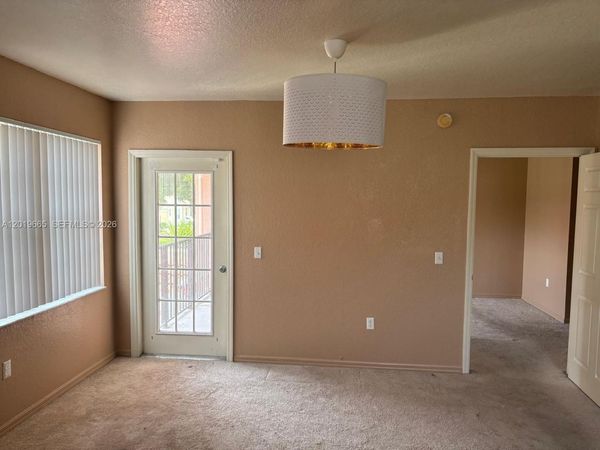 Unit 1001, North Lauderdale, FL 33068