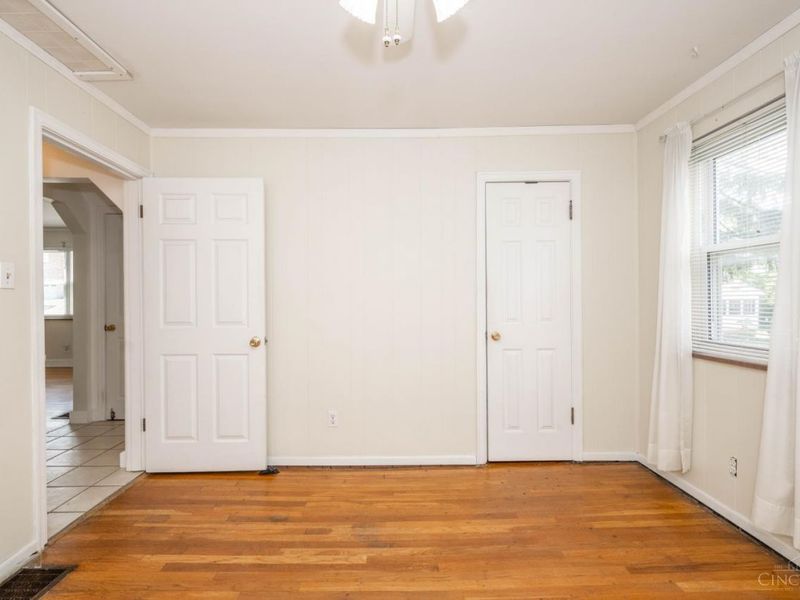 210 Marion Avenue, Cincinnati, OH 45215 Photo 13
