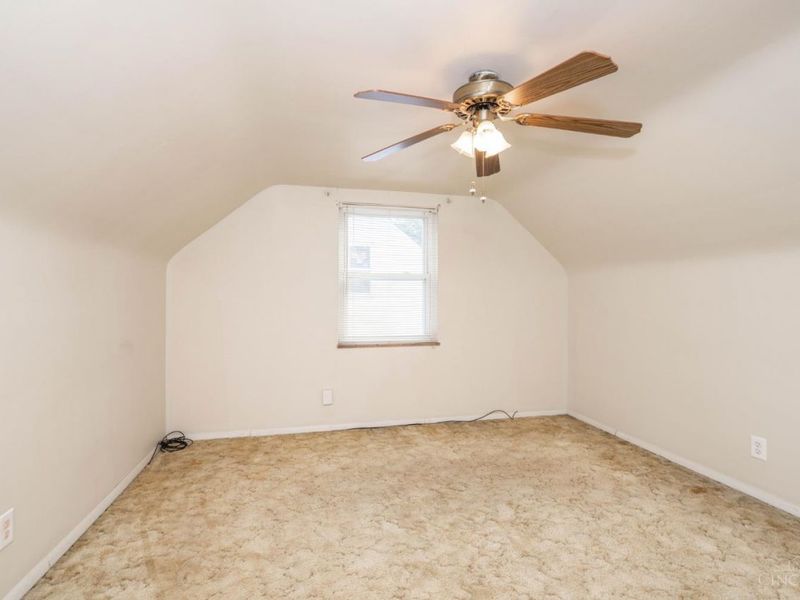 210 Marion Avenue, Cincinnati, OH 45215 Photo 17