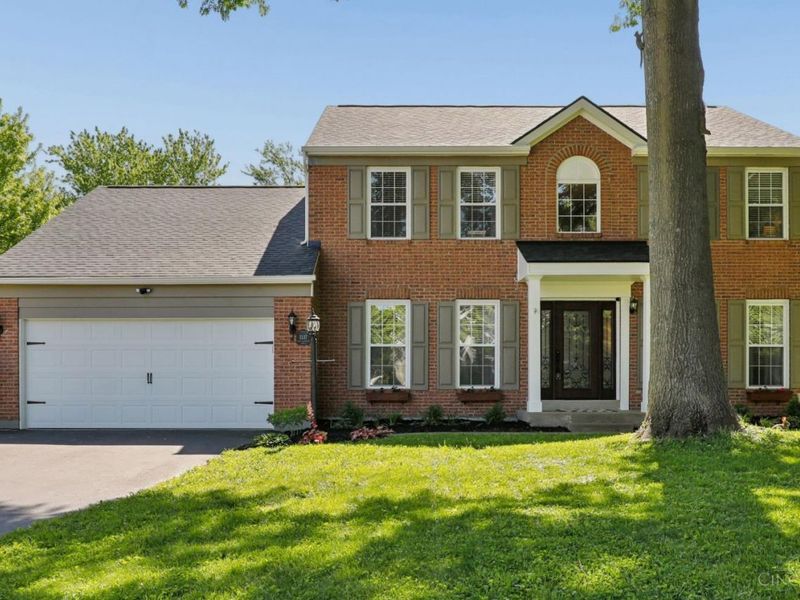 1337 Kingfisher Court, Amelia, OH 45102 Photo 1