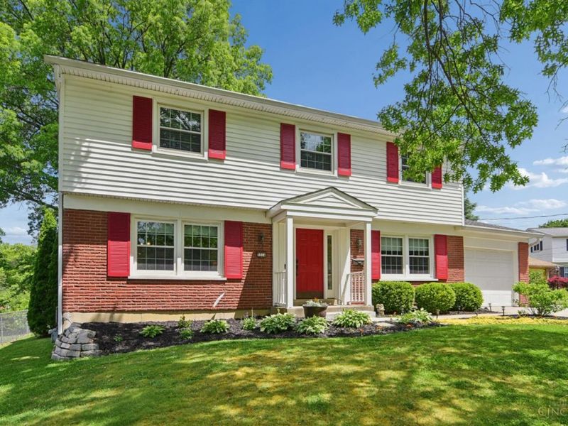 5514 Cove Court, Cincinnati, OH 45238 Photo 2