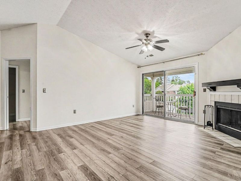 410 Carrington Lane, Unit 311, Loveland, OH 45140 Photo 3