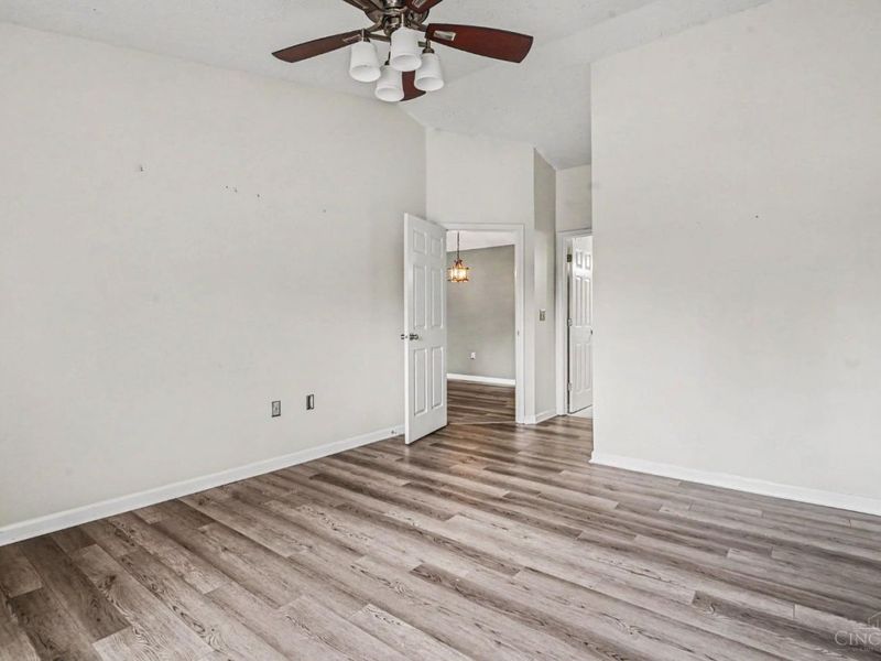 410 Carrington Lane, Unit 311, Loveland, OH 45140 Photo 8