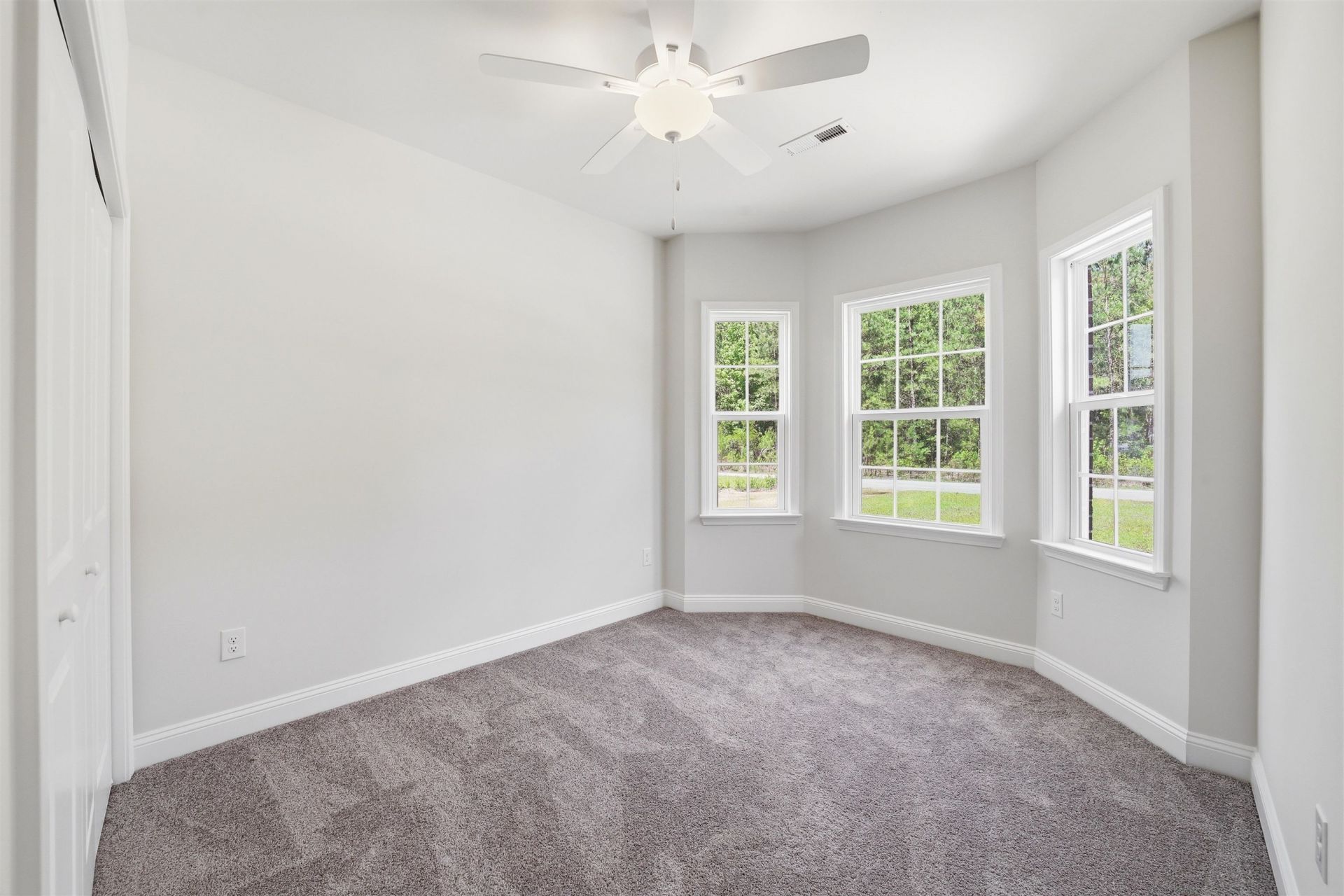116 Violet Way Photo 10