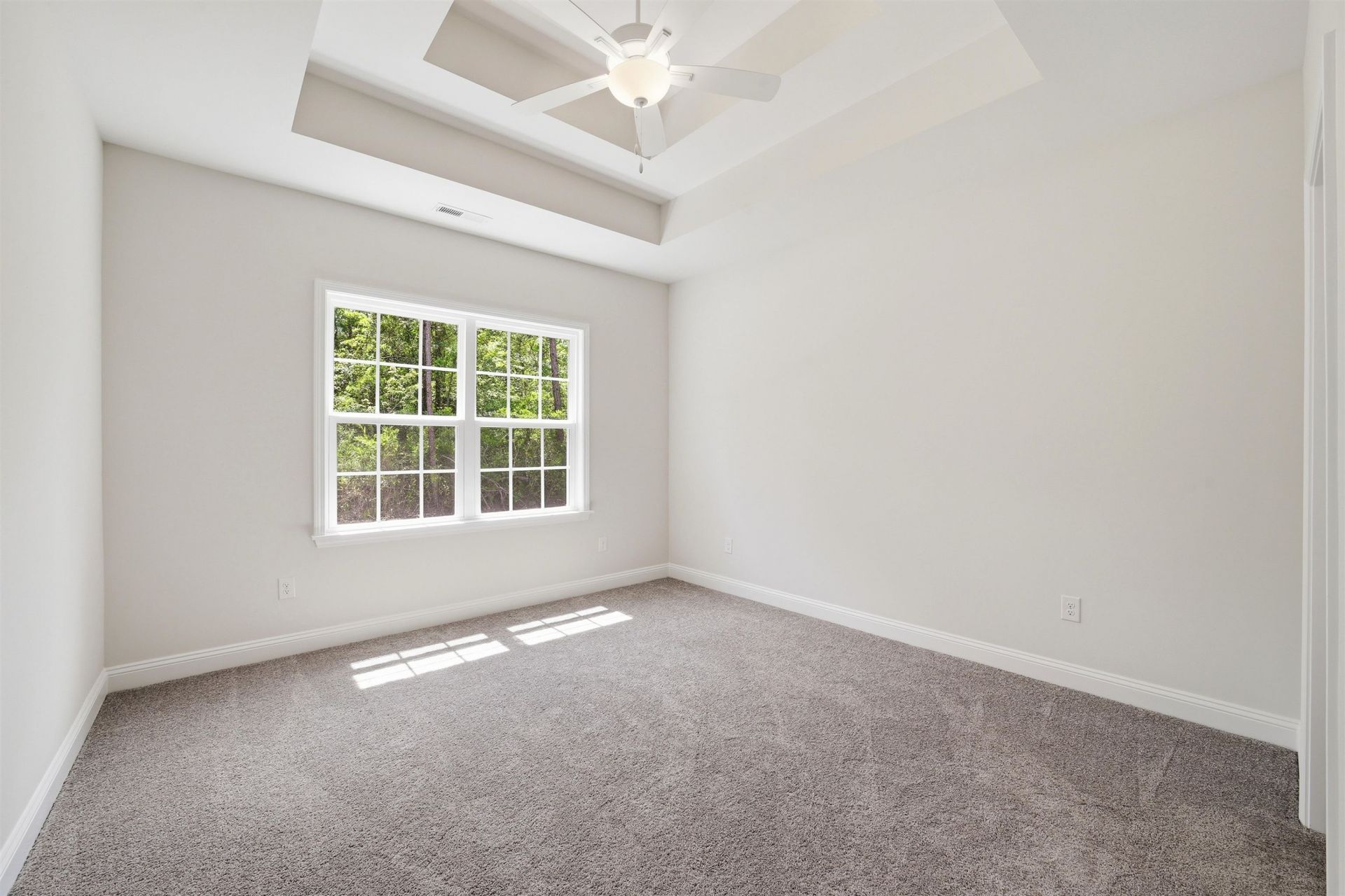 116 Violet Way Photo 17