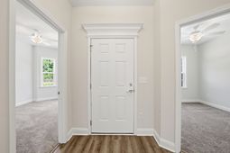116 Violet Way photo 4