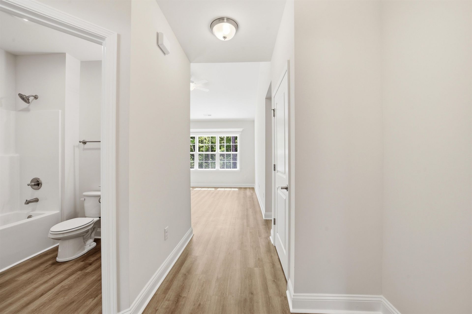 116 Violet Way Photo 9