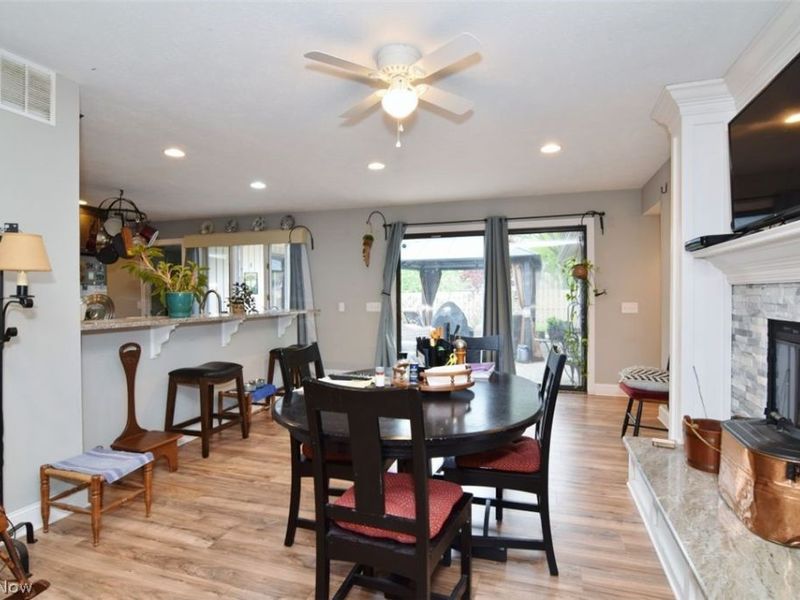 10797 Meadowgrass Road, Strongsville, OH 44149 Photo 15
