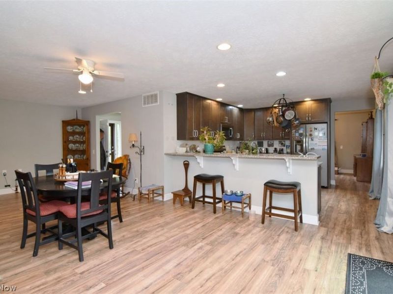10797 Meadowgrass Road, Strongsville, OH 44149 Photo 17