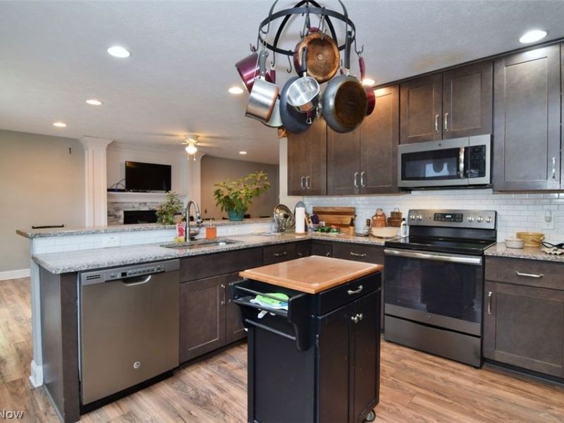 10797 Meadowgrass Road, Strongsville, OH 44149 Photo 19