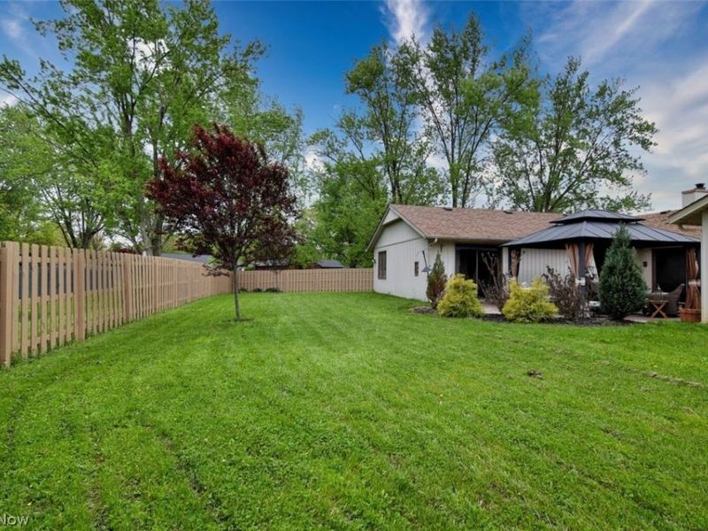 10797 Meadowgrass Road, Strongsville, OH 44149 Photo 41