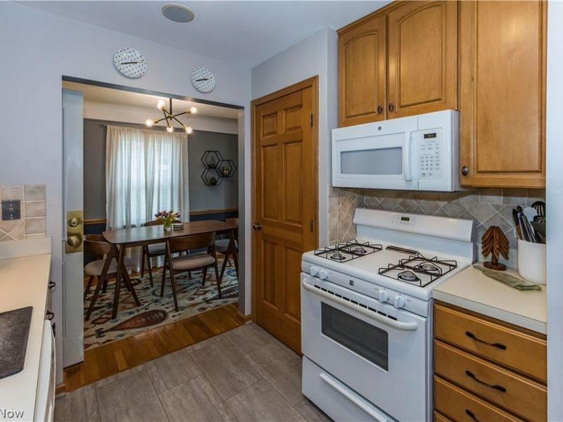 4425 W 10th Street, Cleveland, OH 44109 Photo 10