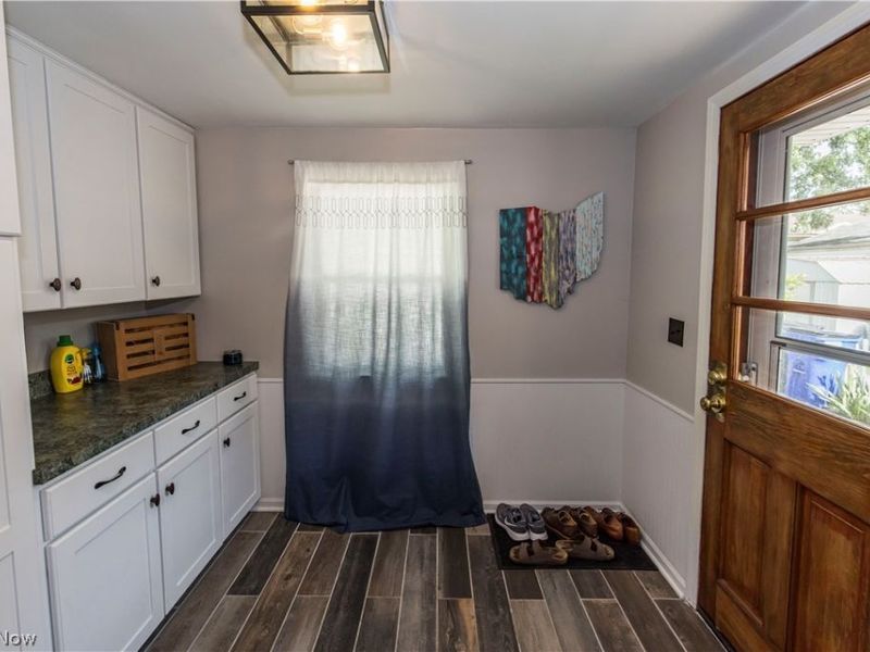 4425 W 10th Street, Cleveland, OH 44109 Photo 11