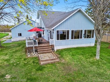6230 Cedar Drive, Caledonia Twp, MI 49747