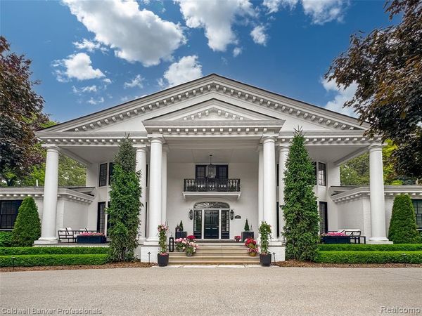 477 Dunston Road , Bloomfield Twp, MI 48304
