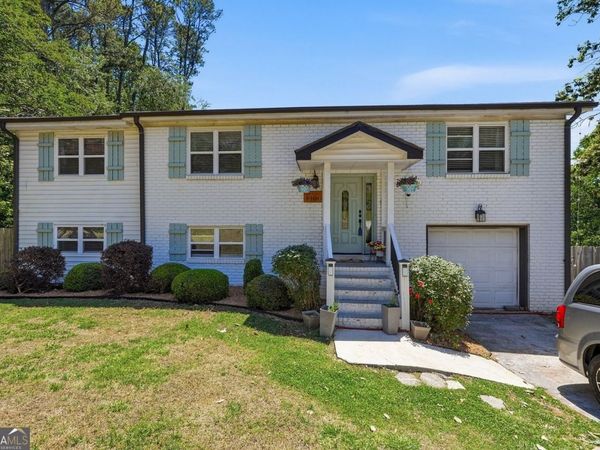 4400 Twin Creek Drive NE, Kennesaw, GA 30144