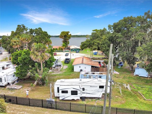 1030 W LAKE MARION ROAD , Unit 4, HAINES CITY, FL 33844