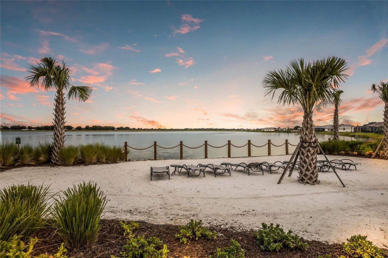 8092 Grande Shores Drive, Sarasota, FL 34240 Photo