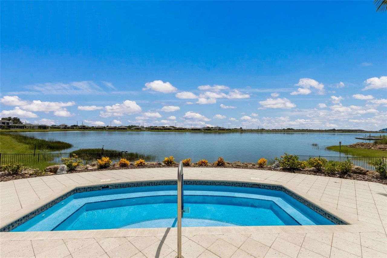 8092 Grande Shores Drive, Sarasota, FL 34240 Photo