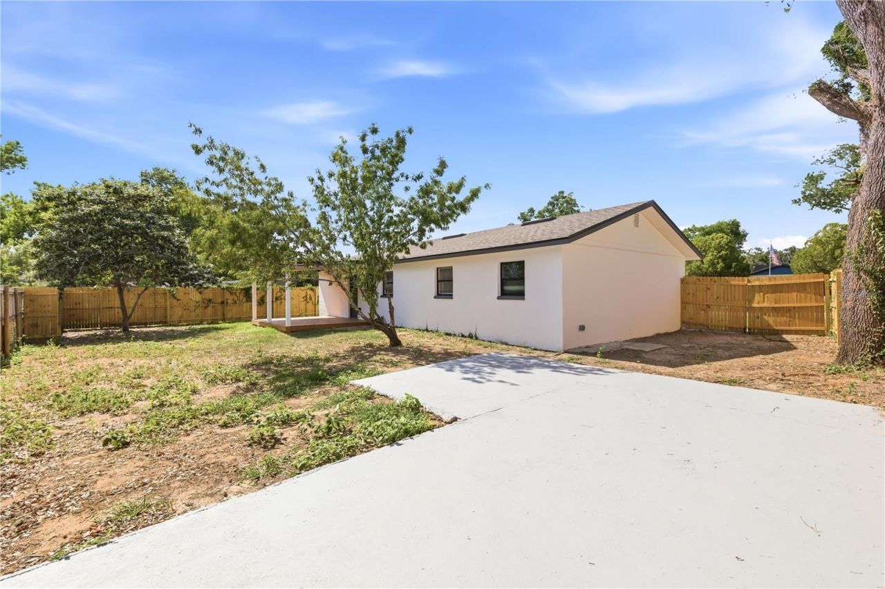 108 Inwood Circle , Brandon, FL 33510 Photo