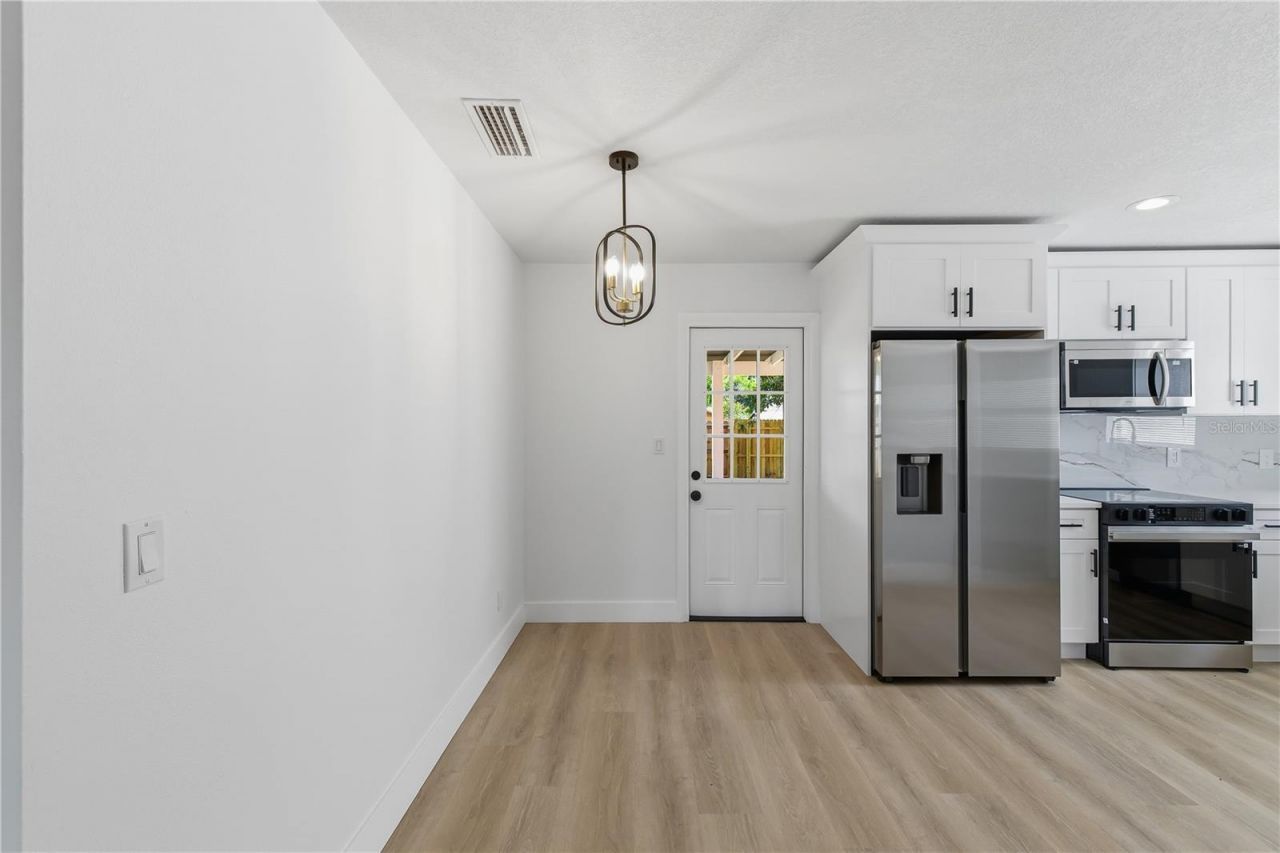 108 Inwood Circle , Brandon, FL 33510 Photo
