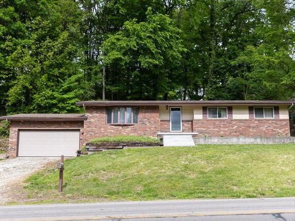 1123 N High Street , Lancaster, OH 43130