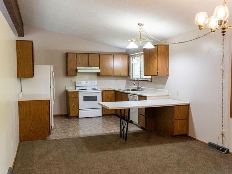 1123 N High Street, Lancaster, OH 43130 Photo 10