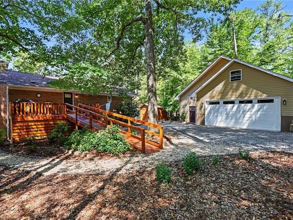 260 Knollwood Drive , Salisbury, NC 28146