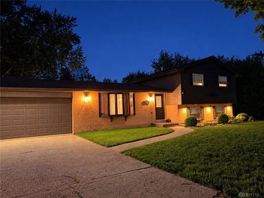 3573 Kemp Road, Beavercreek, OH 45431