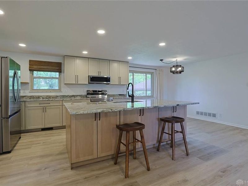 3573 Kemp Road, Beavercreek, OH 45431 Photo 12