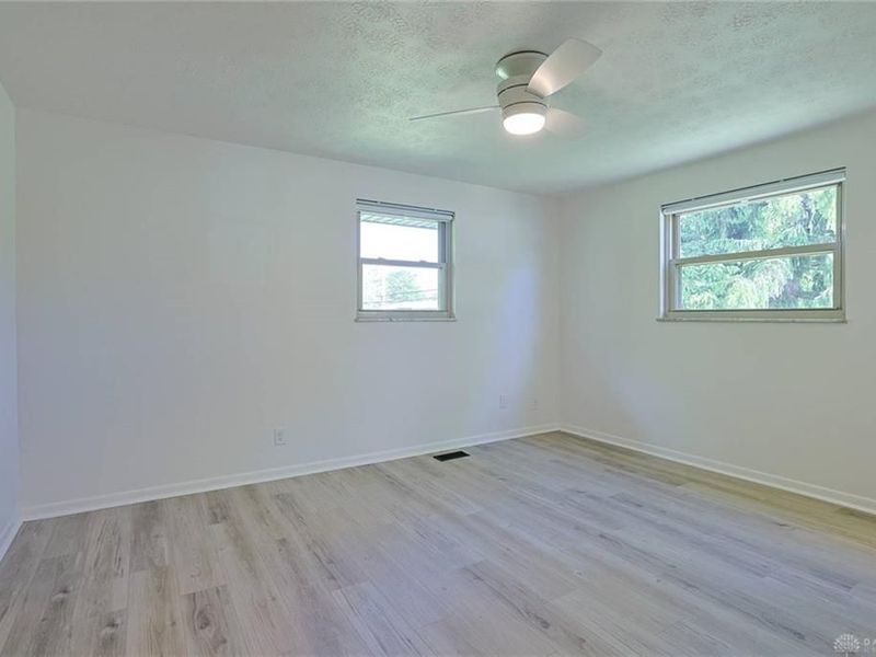 3573 Kemp Road, Beavercreek, OH 45431 Photo 17