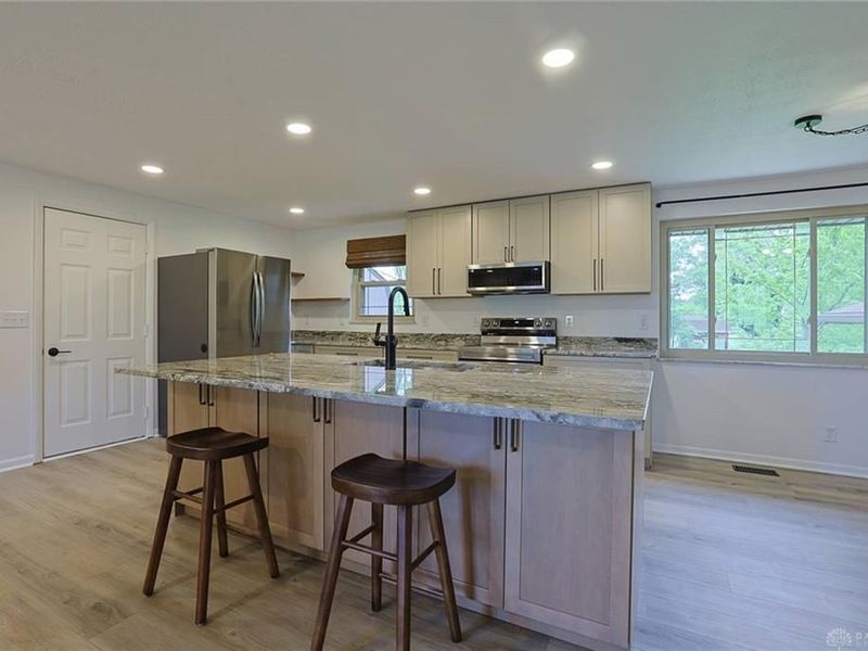 3573 Kemp Road, Beavercreek, OH 45431 Photo 29