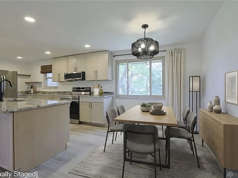 3573 Kemp Road, Beavercreek, OH 45431 Photo 3