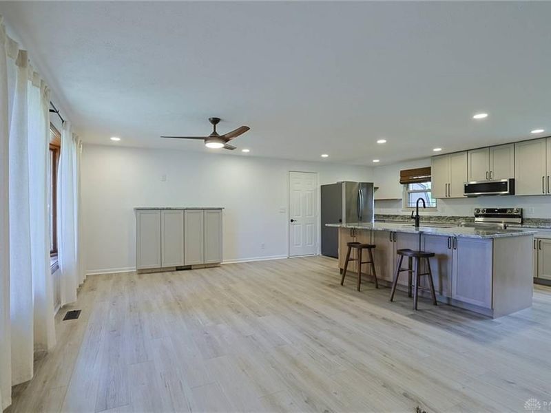 3573 Kemp Road, Beavercreek, OH 45431 Photo 8